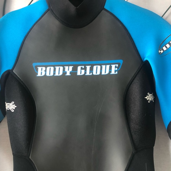 BODYGLOVE Women's wet suit. HYPERSTRETCH WAY. Temp. 3/2.  HOST PICK - Picture 4 of 16